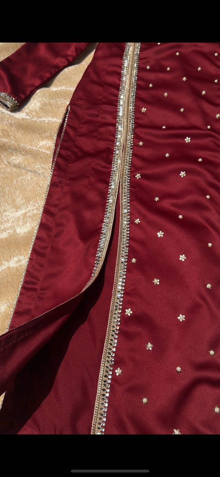 NORAIZ ( Maroon)