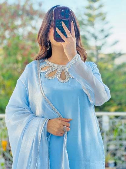 Arzoo in 5 Colors