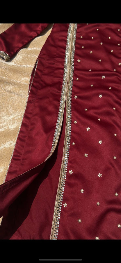 NORAIZ ( Maroon)